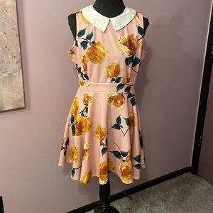 Smak Parlour Floral Dress Size Large